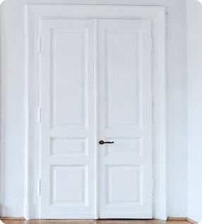 Tür nach der Restaurierung (Beispiel)